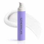 Calme Crème Hydratante Peaux Sensibles Sans Parfum, tube violet avec crème blanche appliquée.
